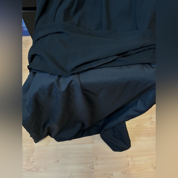 Long Sweetheart Neckline Sequin & Poly Chiffon Dress - Picture 10 of 14